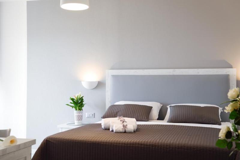 Hotel Gli Ulivi Orosei Buitenkant foto