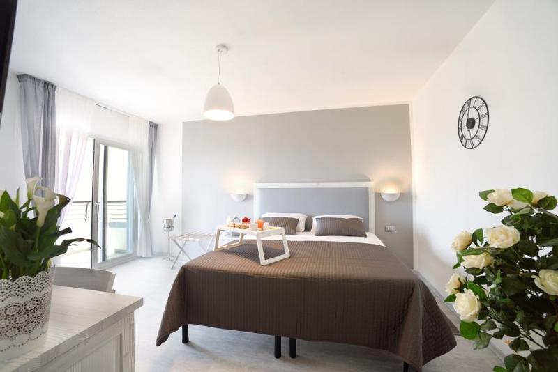 Hotel Gli Ulivi Orosei Buitenkant foto